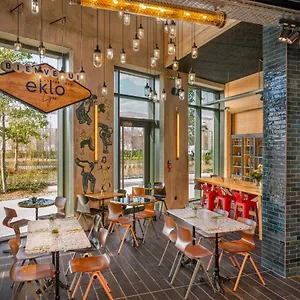  Hotel Eklo Lyon