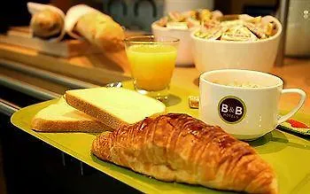 B&B HOTEL Lyon Sud États-Unis Vénissieux 2*,